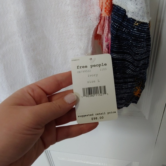 Gorgeous Boho Blouse - Picture 4 of 4